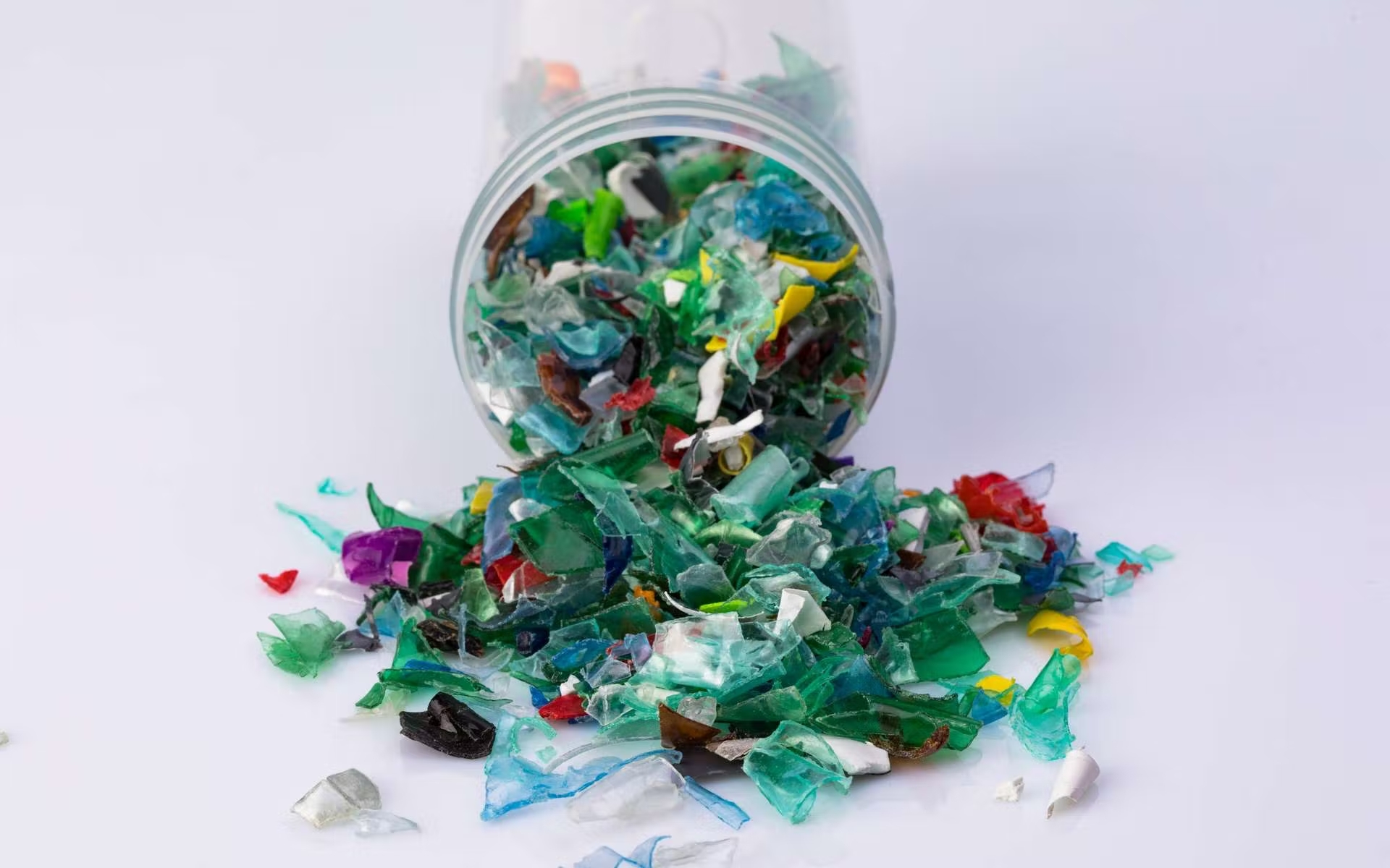 recyclage plastique (crédit photo : futura-sciences.com)